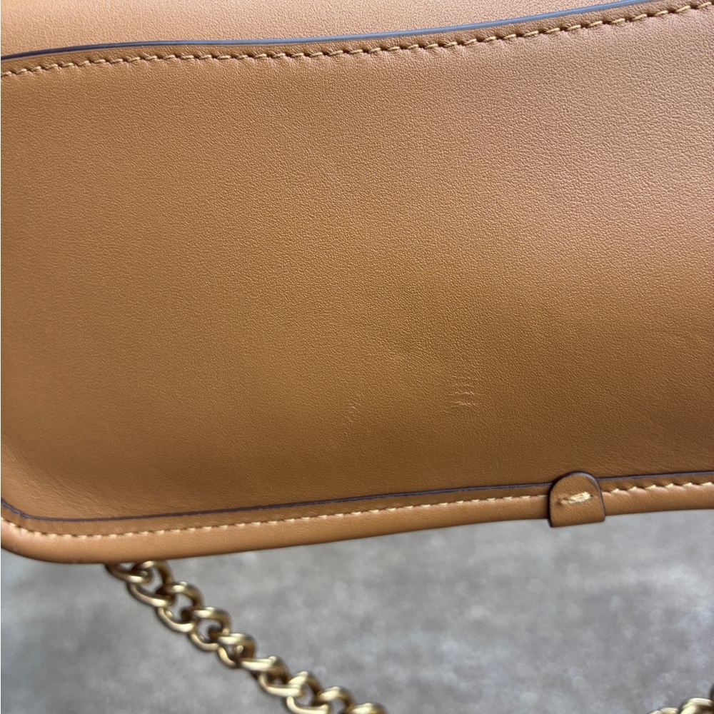 Coach Dinky 1974 - Honey Brown | Tan Leather Shoulder Bag with Gold Hardware - Picture 6 of 10
